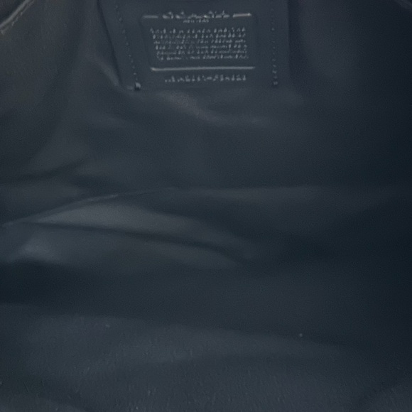 *NWT* Coach pebble leather Mae crossbody. Beautiful bag!! - Picture 4 of 5